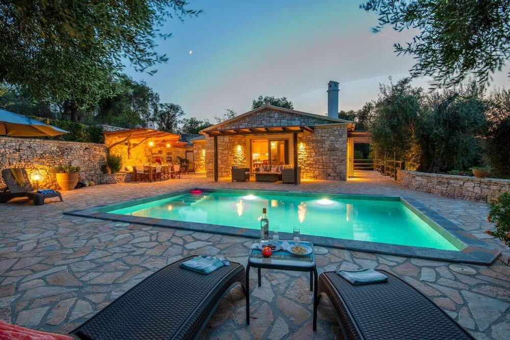 Villa Aristoula Swimming Pool